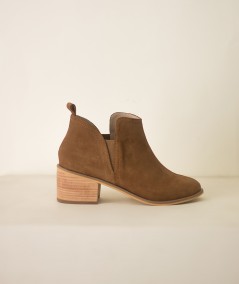 Gabriela Camel Leather Boots