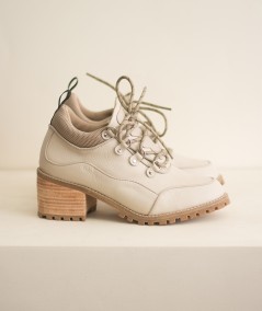 Misti Leather Ankle Boots Off White