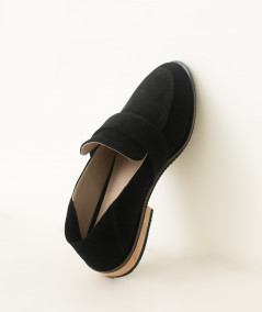 Petra black loafers
