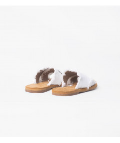 Itaca white flat sandals