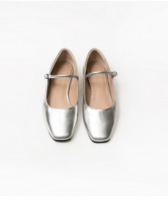 Ariana silver leather flats