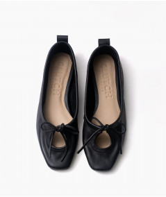 Flats Nicole de cuero negro
