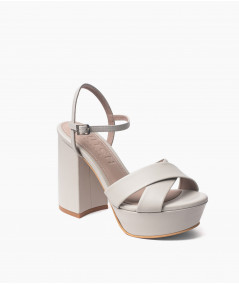 Sandalias Gaia de cuero blanco off