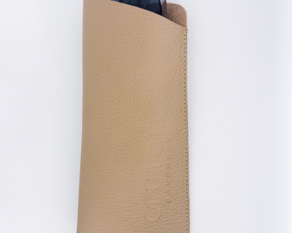 Estuche para lentes de cuero