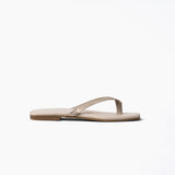 Sandalias Flip de cuero dorado