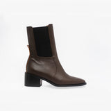 Mora botas de cuero chocolate