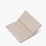 Porta pasaporte de cuero vainilla