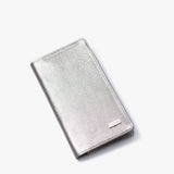 Porta pasaporte de cuero plata